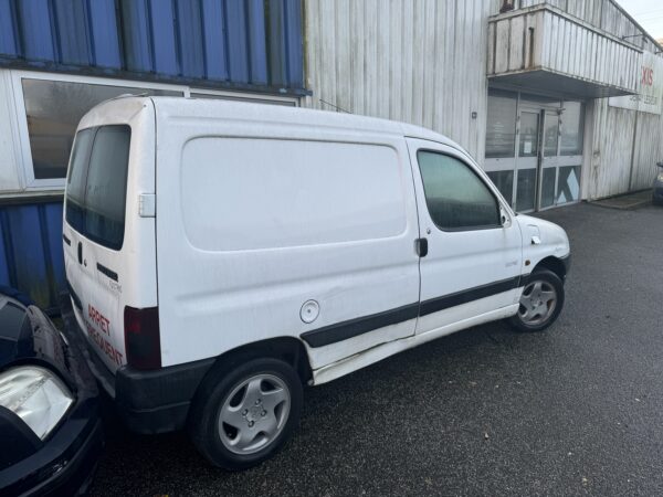 Peugeot partner SA18 (ZAB)